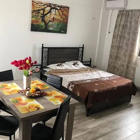 Garsoniera M&m Mamaia Nord * Năvodari
